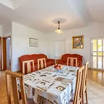 Charmantes Nur 800 Meter Zum Mit Herrlichem Meerblick Apartment Crikvenica